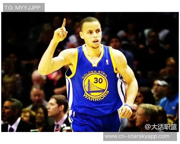 库里赛季初表现惊艳场均333分助攻和抢断数据同样出色