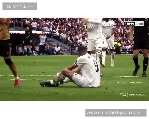 姆巴佩缺席比赛引发风波恩德里克替换阿森西奥后者愤怒摔球衣