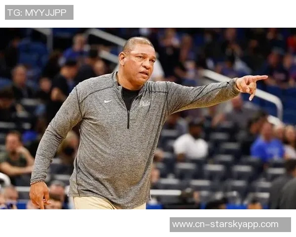 老里弗斯缺席葬礼临时主帅哈姆将带队迎战雷霆