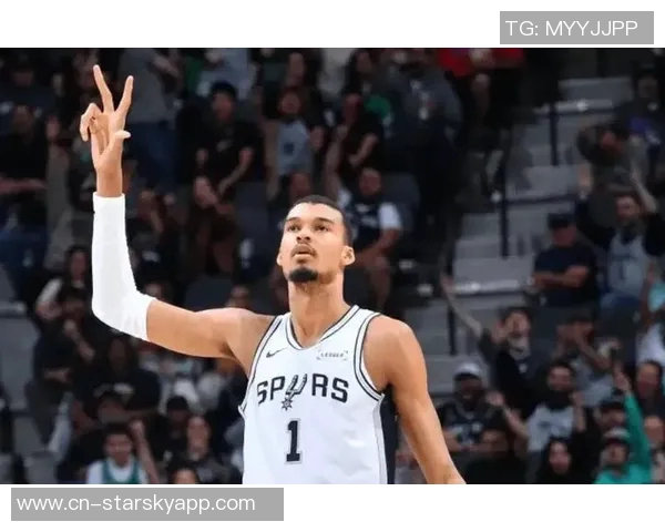 勇士马刺在激烈对抗中败给了鹰眼与狼耳的智慧与敏锐